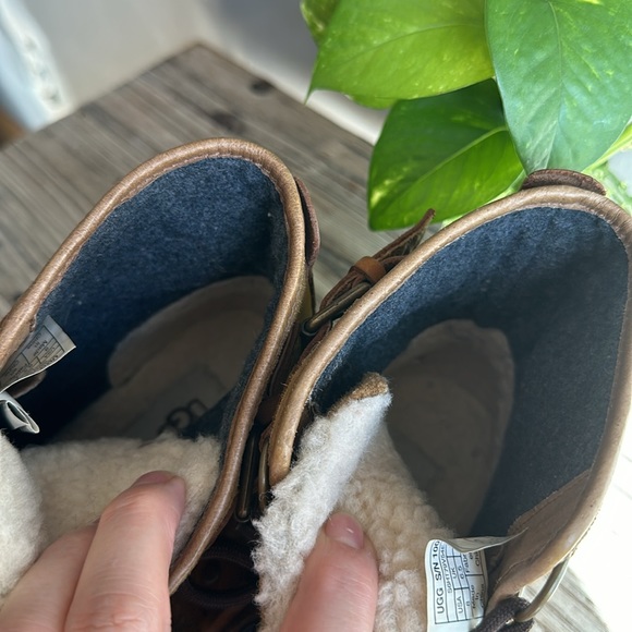 Ugg Cecile boots size 8 great condition - Picture 9 of 9